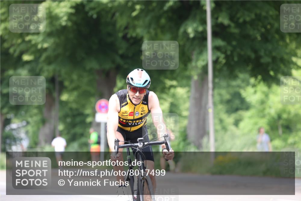 15.06.2025 - 7 Türme Triathlon Yannick Fuchs http://msf.ph/oto/8017499 15.06.2025 13:30:55 Radfahren 257, 1052 meine-sportfotos.de