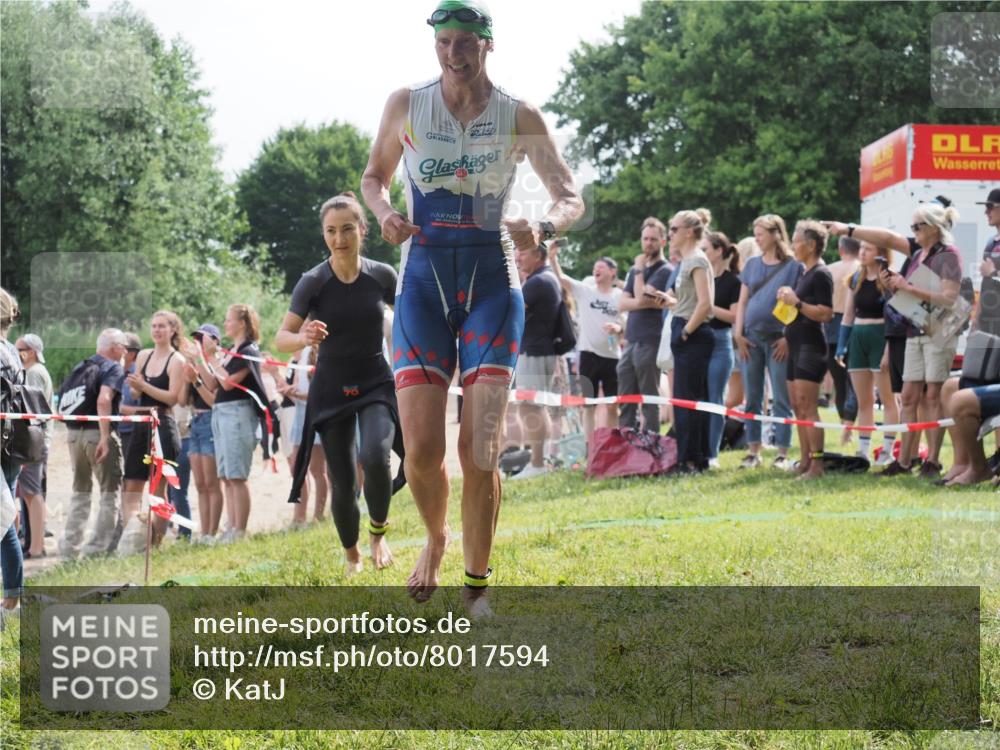 15.06.2025 - 27. Vierlanden-Triathlon KatJ http://msf.ph/oto/8017594 15.06.2025 10:16:57 Schwimmen 471, 484, 501, 516, 551, 566, 595, 604, 610, 633 meine-sportfotos.de