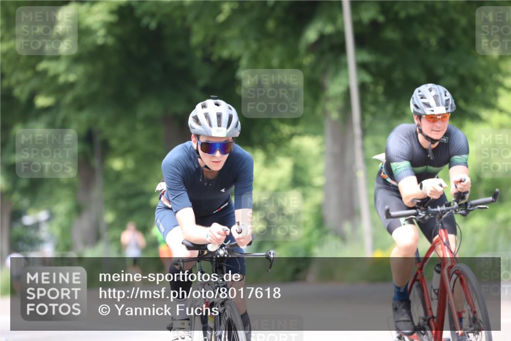 15.06.2025 - 7 Türme Triathlon Yannick Fuchs http://msf.ph/oto/8017618 15.06.2025 13:31:01 Radfahren 257, 621, 636 meine-sportfotos.de