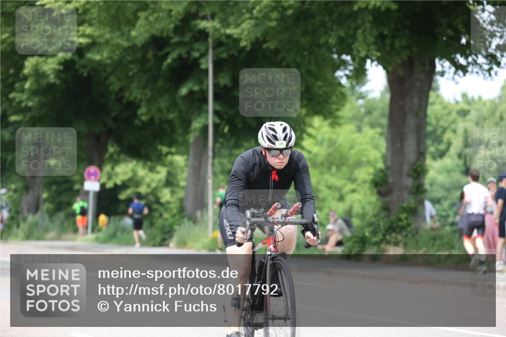15.06.2025 - 7 Türme Triathlon Yannick Fuchs http://msf.ph/oto/8017792 15.06.2025 13:31:08 Radfahren 386, 512, 621, 938, 1166 meine-sportfotos.de