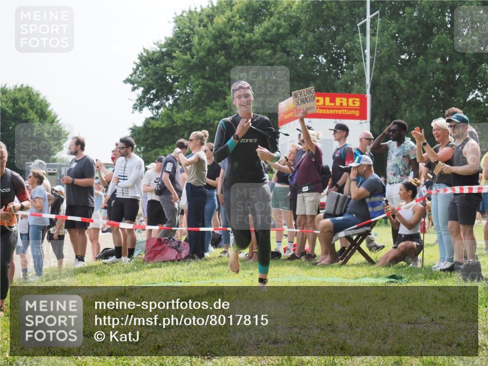 15.06.2025 - 27. Vierlanden-Triathlon KatJ http://msf.ph/oto/8017815 15.06.2025 10:17:10 Schwimmen 471, 479, 510, 556, 567, 602, 610 meine-sportfotos.de