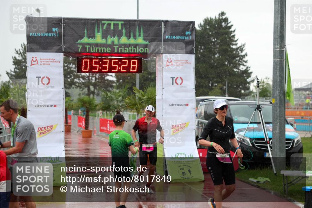 15.06.2025 - 7 Türme Triathlon Michael Strokosch http://msf.ph/oto/8017849 15.06.2025 15:35:28 Ziel 281 meine-sportfotos.de