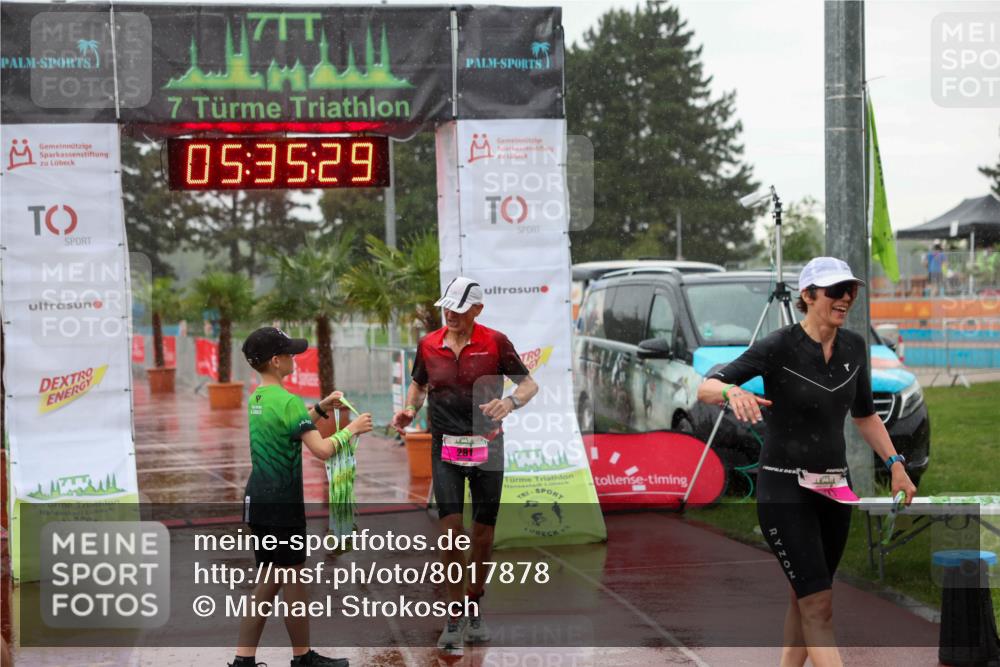 15.06.2025 - 7 Türme Triathlon Michael Strokosch http://msf.ph/oto/8017878 15.06.2025 15:35:29 Ziel 281 meine-sportfotos.de
