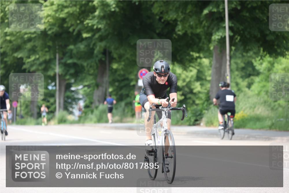15.06.2025 - 7 Türme Triathlon Yannick Fuchs http://msf.ph/oto/8017895 15.06.2025 13:31:14 Radfahren 386, 938, 1166 meine-sportfotos.de