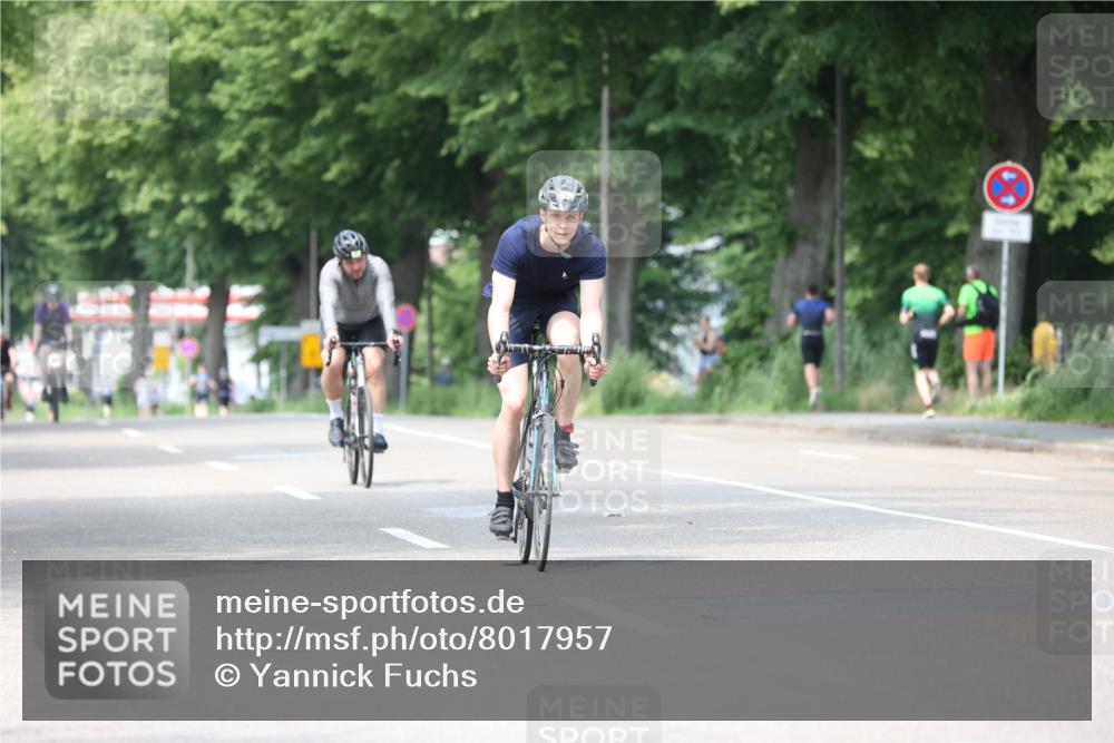 15.06.2025 - 7 Türme Triathlon Yannick Fuchs http://msf.ph/oto/8017957 15.06.2025 13:31:15 Radfahren 386, 741, 938, 1166 meine-sportfotos.de