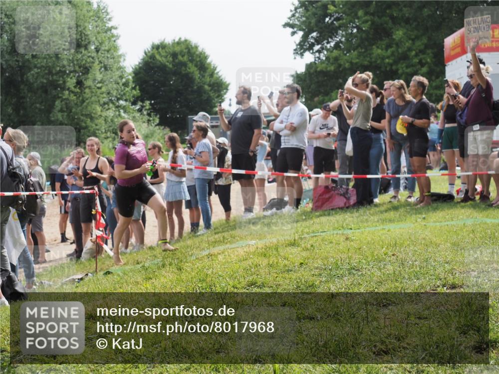 15.06.2025 - 27. Vierlanden-Triathlon KatJ http://msf.ph/oto/8017968 15.06.2025 10:17:18 Schwimmen 479, 510, 556, 575, 581, 584, 602 meine-sportfotos.de
