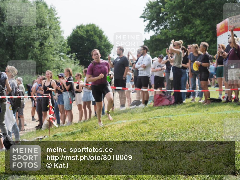 15.06.2025 - 27. Vierlanden-Triathlon KatJ http://msf.ph/oto/8018009 15.06.2025 10:17:18 Schwimmen 479, 510, 556, 575, 581, 584, 602 meine-sportfotos.de