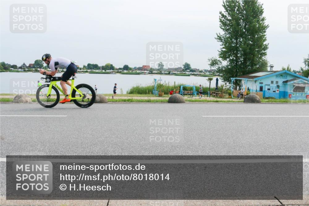 15.06.2025 - 27. Vierlanden-Triathlon H.Heesch http://msf.ph/oto/8018014 15.06.2025 11:14:28 Radfahren 19, 160, 380, 663, 855 meine-sportfotos.de