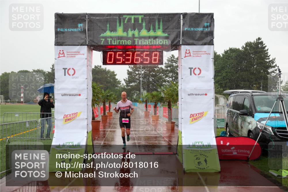 15.06.2025 - 7 Türme Triathlon Michael Strokosch http://msf.ph/oto/8018016 15.06.2025 15:36:58 Ziel 339 meine-sportfotos.de