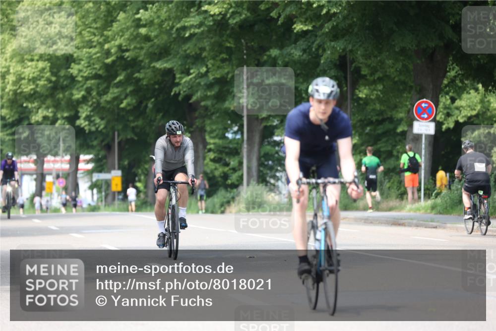 15.06.2025 - 7 Türme Triathlon Yannick Fuchs http://msf.ph/oto/8018021 15.06.2025 13:31:16 Radfahren 386, 741, 938, 1166 meine-sportfotos.de