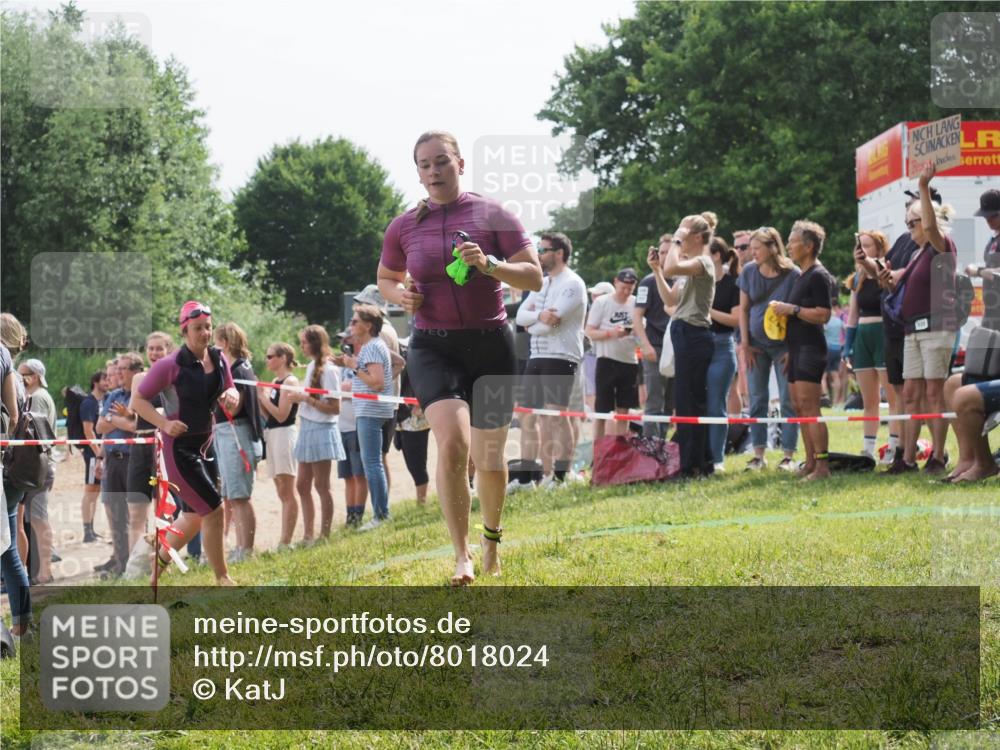 15.06.2025 - 27. Vierlanden-Triathlon KatJ http://msf.ph/oto/8018024 15.06.2025 10:17:19 Schwimmen 479, 510, 556, 575, 581, 584, 602 meine-sportfotos.de