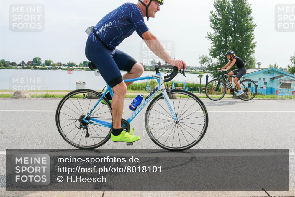 15.06.2025 - 27. Vierlanden-Triathlon H.Heesch http://msf.ph/oto/8018101 15.06.2025 10:14:59 Radfahren 83, 203, 455 meine-sportfotos.de