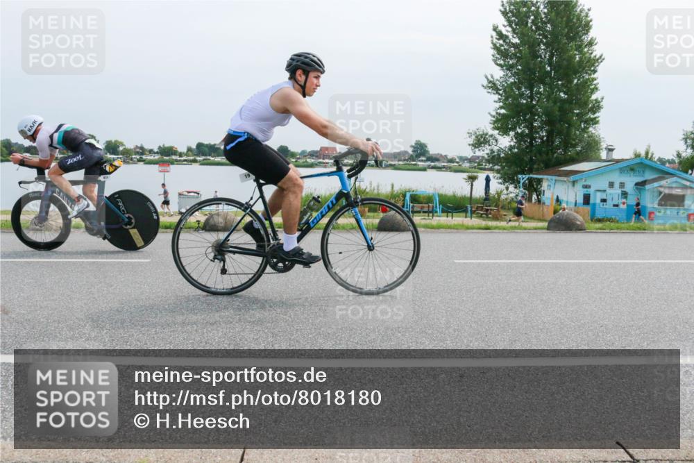 15.06.2025 - 27. Vierlanden-Triathlon H.Heesch http://msf.ph/oto/8018180 15.06.2025 11:14:33 Radfahren 19, 209, 663, 831, 855 meine-sportfotos.de