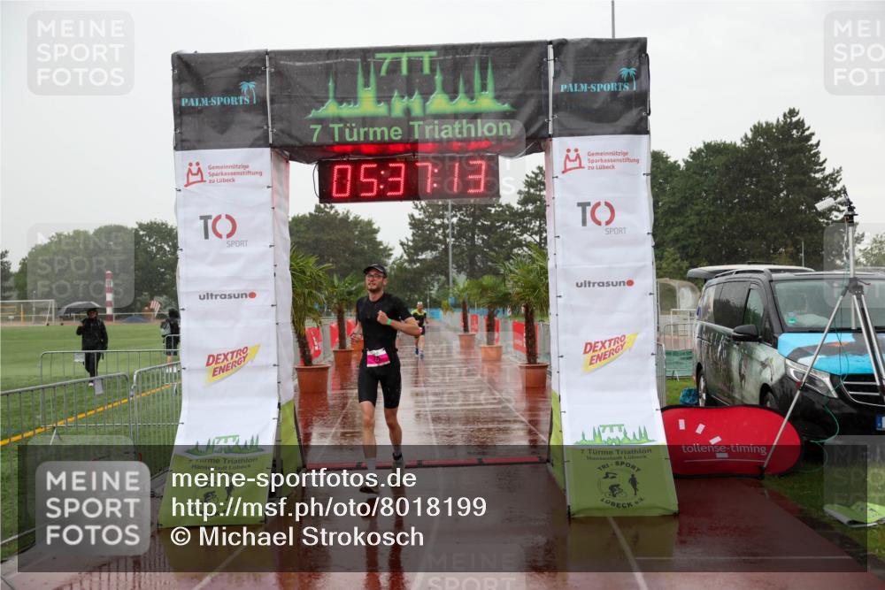 15.06.2025 - 7 Türme Triathlon Michael Strokosch http://msf.ph/oto/8018199 15.06.2025 15:37:13 Ziel 258 meine-sportfotos.de