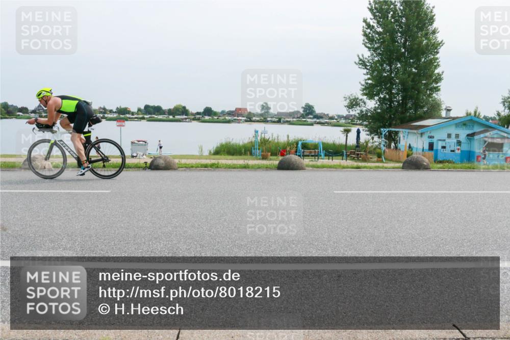 15.06.2025 - 27. Vierlanden-Triathlon H.Heesch http://msf.ph/oto/8018215 15.06.2025 11:14:42 Radfahren 844 meine-sportfotos.de