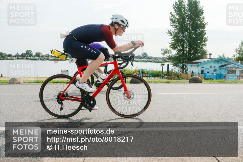 15.06.2025 - 27. Vierlanden-Triathlon H.Heesch http://msf.ph/oto/8018217 15.06.2025 09:26:15 Radfahren 72, 180, 191, 194, 203 meine-sportfotos.de