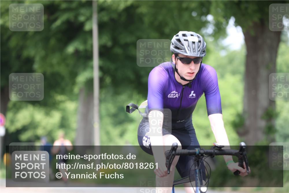 15.06.2025 - 7 Türme Triathlon Yannick Fuchs http://msf.ph/oto/8018261 15.06.2025 13:31:22 Radfahren 741, 859 meine-sportfotos.de