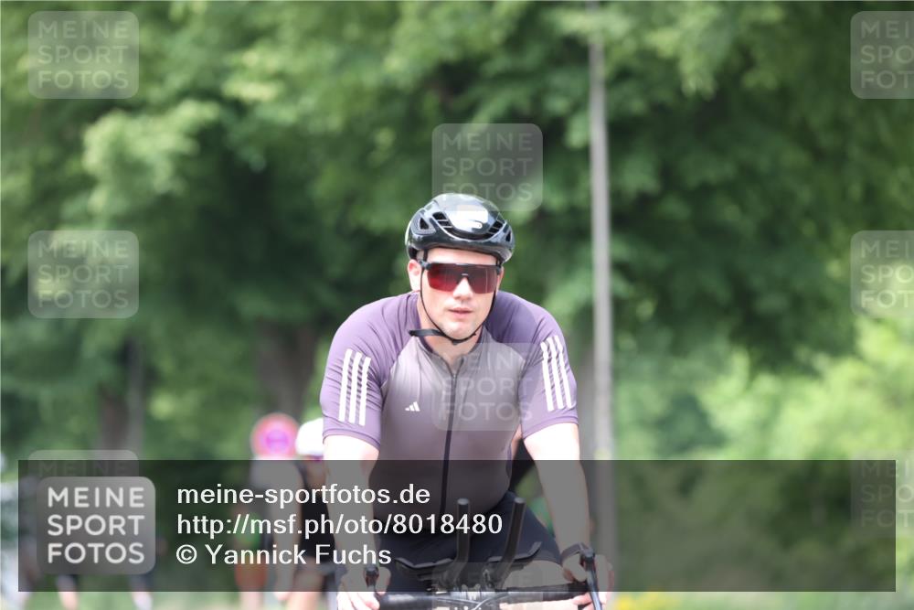 15.06.2025 - 7 Türme Triathlon Yannick Fuchs http://msf.ph/oto/8018480 15.06.2025 13:31:30 Radfahren 384, 467, 1106, 1193 meine-sportfotos.de