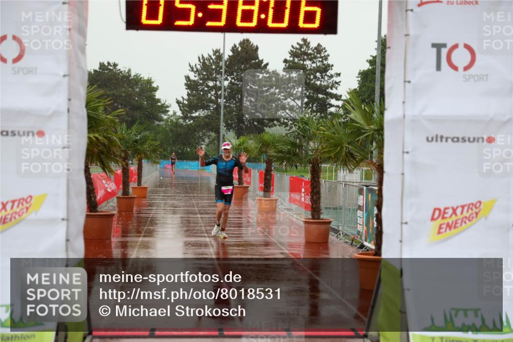 15.06.2025 - 7 Türme Triathlon Michael Strokosch http://msf.ph/oto/8018531 15.06.2025 15:38:06 Ziel 218 meine-sportfotos.de