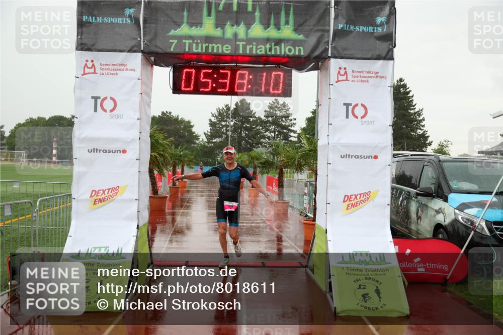 15.06.2025 - 7 Türme Triathlon Michael Strokosch http://msf.ph/oto/8018611 15.06.2025 15:38:09 Ziel 218 meine-sportfotos.de