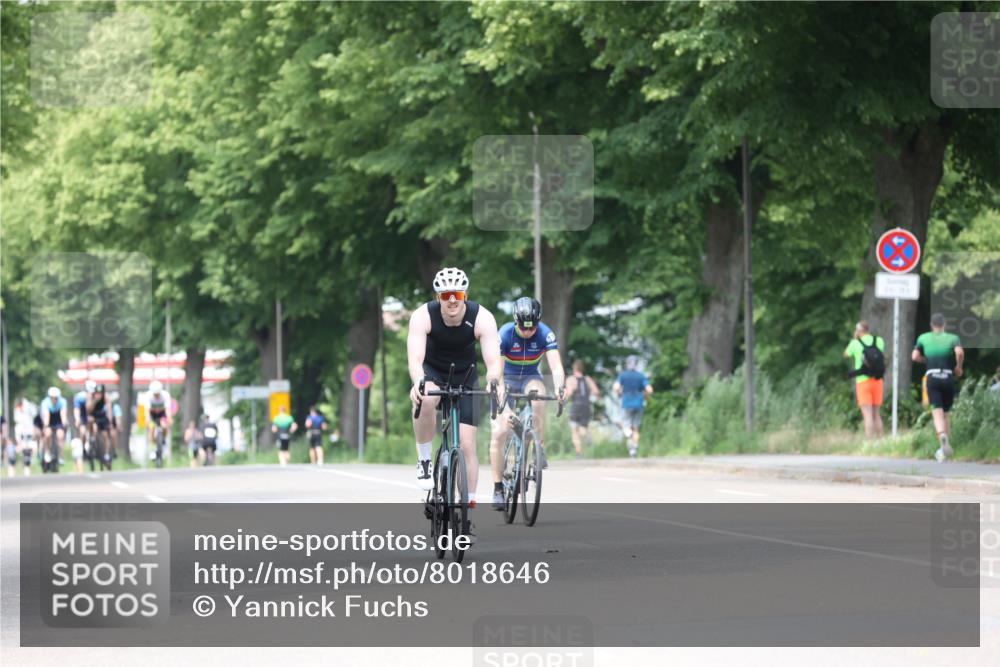 15.06.2025 - 7 Türme Triathlon Yannick Fuchs http://msf.ph/oto/8018646 15.06.2025 13:31:35 Radfahren 467, 1106, 1193 meine-sportfotos.de