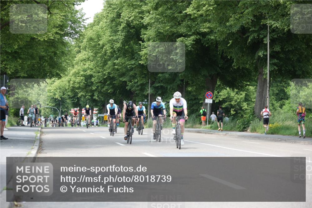 15.06.2025 - 7 Türme Triathlon Yannick Fuchs http://msf.ph/oto/8018739 15.06.2025 13:31:41 Radfahren 234, 582, 986, 988, 1004, 1198 meine-sportfotos.de