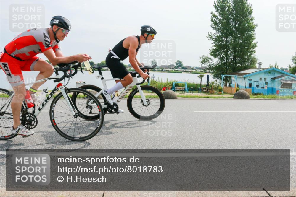 15.06.2025 - 27. Vierlanden-Triathlon H.Heesch http://msf.ph/oto/8018783 15.06.2025 10:20:04 Radfahren 20, 69, 85, 162 meine-sportfotos.de