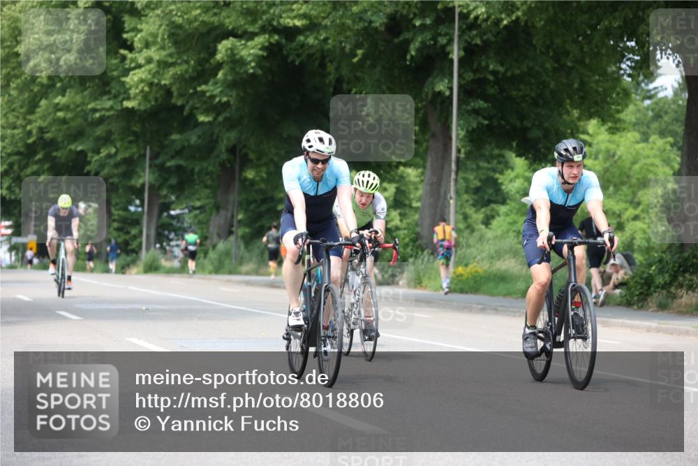 15.06.2025 - 7 Türme Triathlon Yannick Fuchs http://msf.ph/oto/8018806 15.06.2025 13:31:44 Radfahren 234, 582, 986, 988, 1004, 1198 meine-sportfotos.de