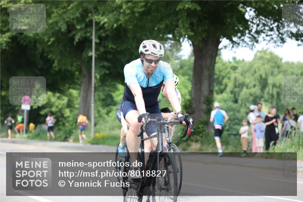 15.06.2025 - 7 Türme Triathlon Yannick Fuchs http://msf.ph/oto/8018827 15.06.2025 13:31:44 Radfahren 234, 582, 986, 988, 1004, 1198 meine-sportfotos.de