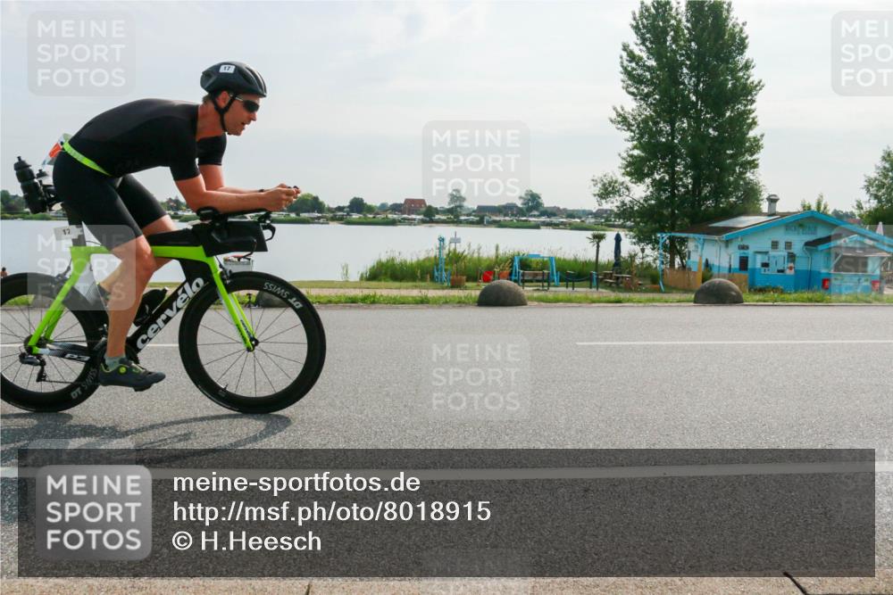 15.06.2025 - 27. Vierlanden-Triathlon H.Heesch http://msf.ph/oto/8018915 15.06.2025 09:35:04 Radfahren 17 meine-sportfotos.de