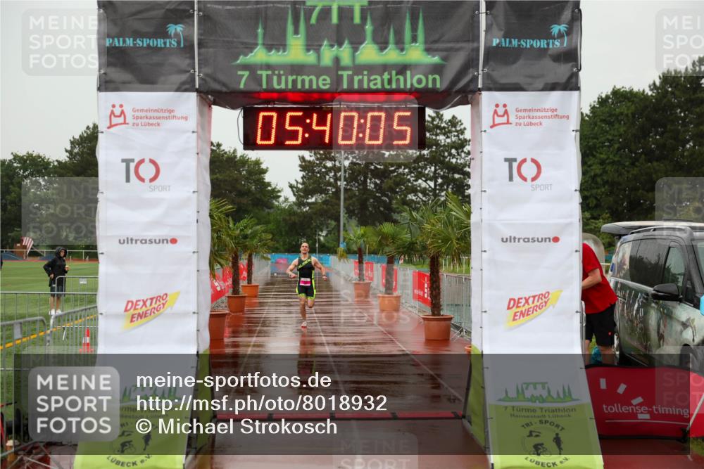 15.06.2025 - 7 Türme Triathlon Michael Strokosch http://msf.ph/oto/8018932 15.06.2025 15:40:05 Ziel 271 meine-sportfotos.de