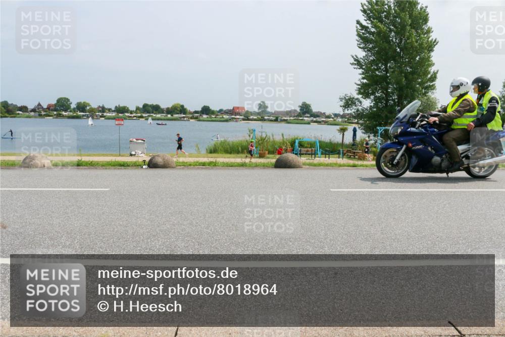 21.06.2025 - 27. Vierlanden-Triathlon H.Heesch http://msf.ph/oto/8018964 15.06.2025 12:00:35 Radfahren 204, 966 meine-sportfotos.de