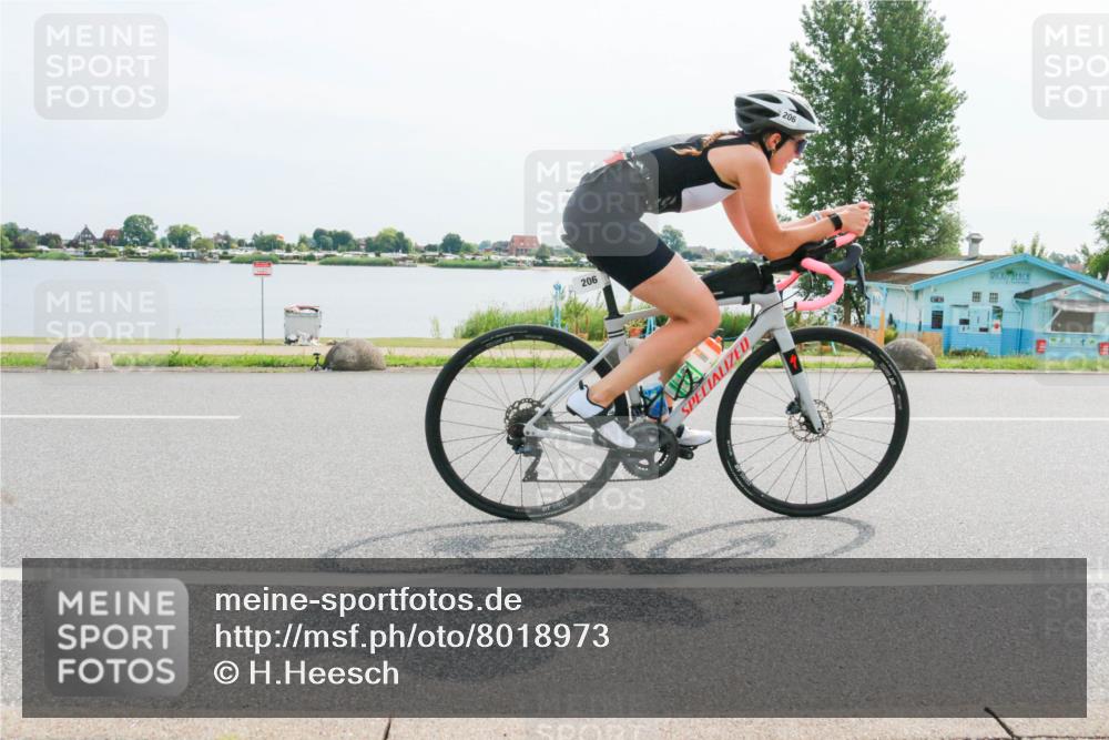 15.06.2025 - 27. Vierlanden-Triathlon H.Heesch http://msf.ph/oto/8018973 15.06.2025 10:20:48 Radfahren 206, 622 meine-sportfotos.de