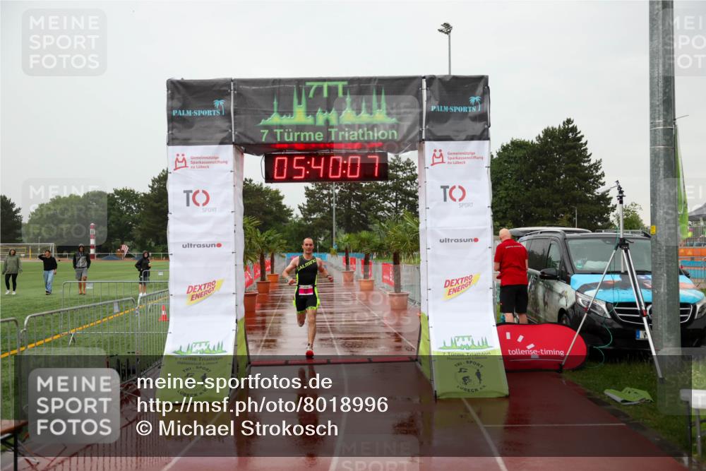 15.06.2025 - 7 Türme Triathlon Michael Strokosch http://msf.ph/oto/8018996 15.06.2025 15:40:07 Ziel 271 meine-sportfotos.de