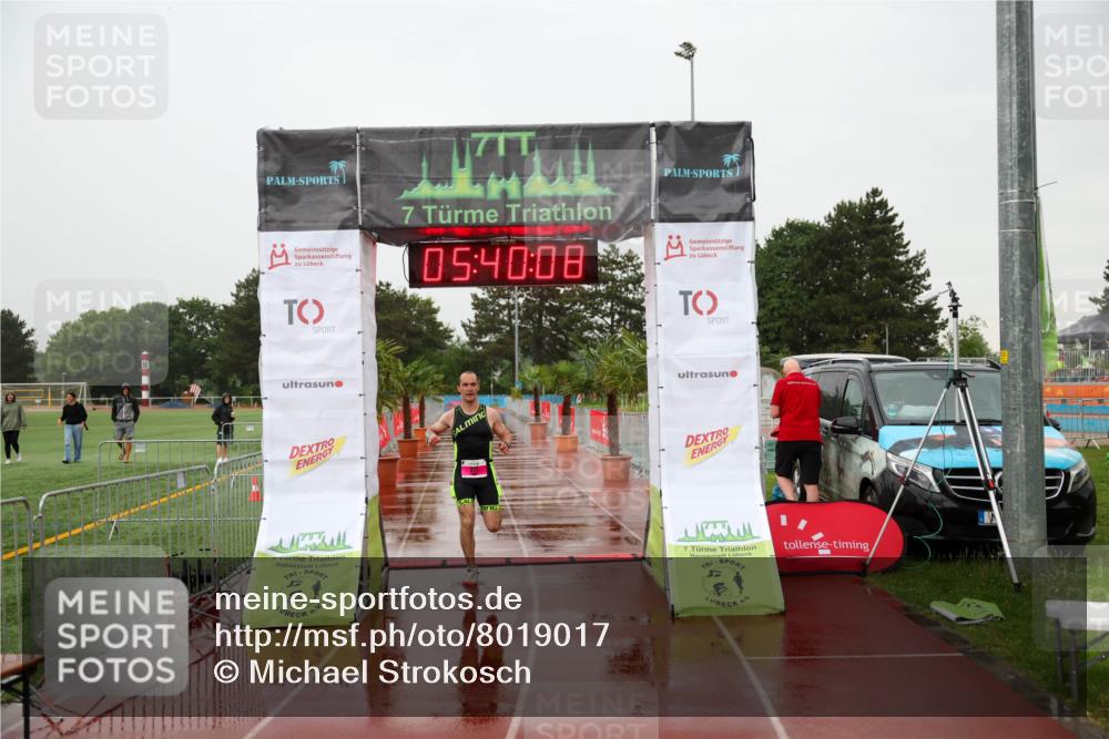 15.06.2025 - 7 Türme Triathlon Michael Strokosch http://msf.ph/oto/8019017 15.06.2025 15:40:08 Ziel 271 meine-sportfotos.de