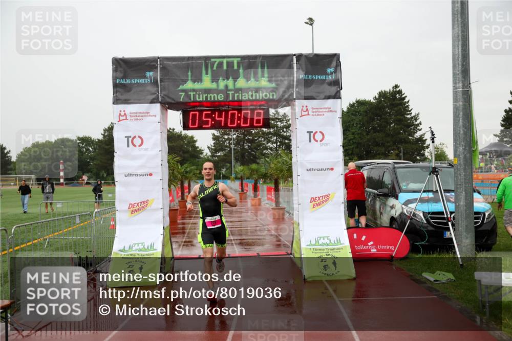 15.06.2025 - 7 Türme Triathlon Michael Strokosch http://msf.ph/oto/8019036 15.06.2025 15:40:08 Ziel 271 meine-sportfotos.de