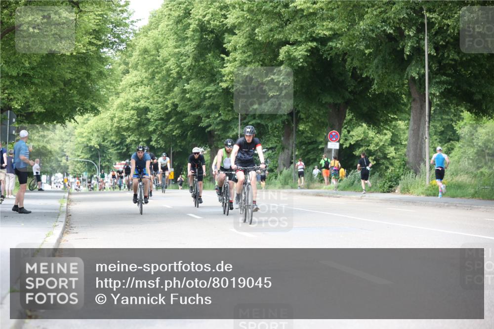 15.06.2025 - 7 Türme Triathlon Yannick Fuchs http://msf.ph/oto/8019045 15.06.2025 13:31:50 Radfahren 327, 582, 665, 708, 784, 990, 1167, 1198 meine-sportfotos.de