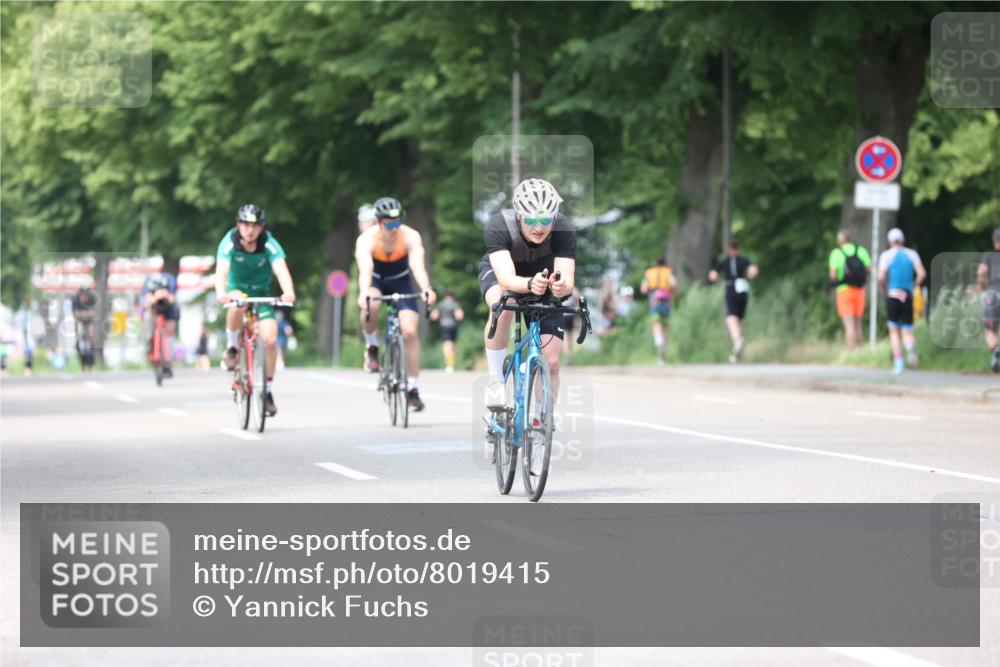 15.06.2025 - 7 Türme Triathlon Yannick Fuchs http://msf.ph/oto/8019415 15.06.2025 13:31:56 Radfahren 298, 327, 665, 784, 1087, 1167 meine-sportfotos.de