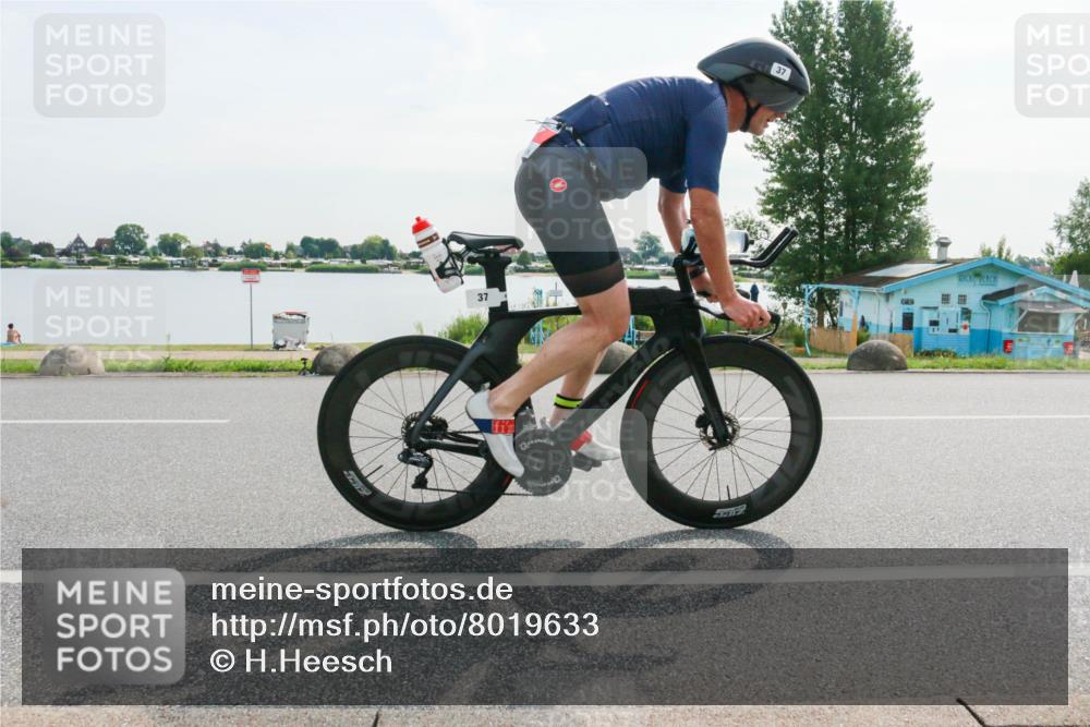 15.06.2025 - 27. Vierlanden-Triathlon H.Heesch http://msf.ph/oto/8019633 15.06.2025 09:39:20 Radfahren 37 meine-sportfotos.de