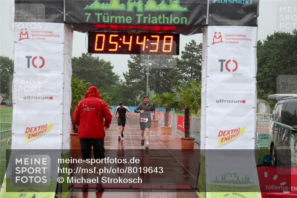 15.06.2025 - 7 Türme Triathlon Michael Strokosch http://msf.ph/oto/8019643 15.06.2025 15:44:38 Ziel 274, 296 meine-sportfotos.de