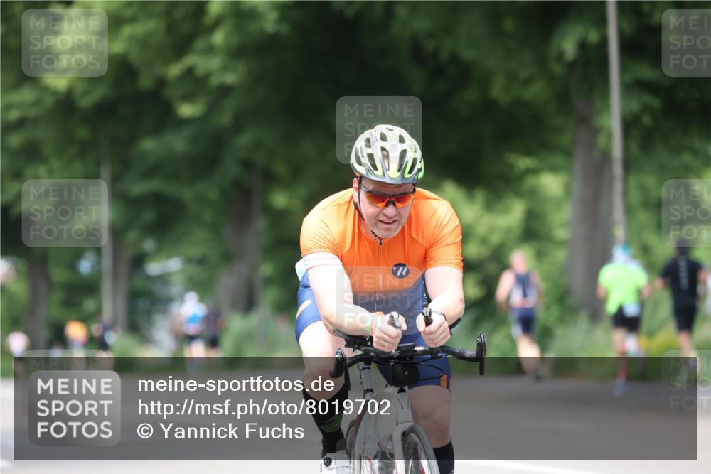 15.06.2025 - 7 Türme Triathlon Yannick Fuchs http://msf.ph/oto/8019702 15.06.2025 13:32:05 Radfahren 298, 579, 1132, 1169 meine-sportfotos.de