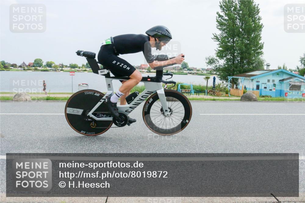 21.06.2025 - 27. Vierlanden-Triathlon H.Heesch http://msf.ph/oto/8019872 15.06.2025 12:03:25 Radfahren 651, 849, 885 meine-sportfotos.de