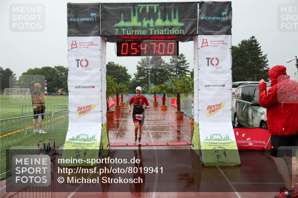 15.06.2025 - 7 Türme Triathlon Michael Strokosch http://msf.ph/oto/8019941 15.06.2025 15:47:00 Ziel 243 meine-sportfotos.de