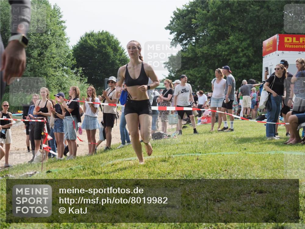 15.06.2025 - 27. Vierlanden-Triathlon KatJ http://msf.ph/oto/8019982 15.06.2025 10:19:48 Schwimmen 503, 539, 578, 603 meine-sportfotos.de
