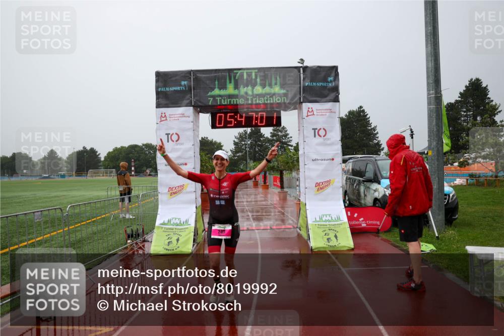 15.06.2025 - 7 Türme Triathlon Michael Strokosch http://msf.ph/oto/8019992 15.06.2025 15:47:01 Ziel 243 meine-sportfotos.de