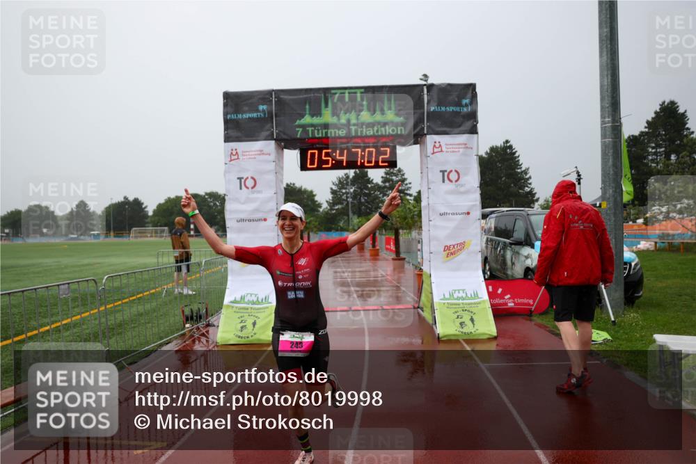 15.06.2025 - 7 Türme Triathlon Michael Strokosch http://msf.ph/oto/8019998 15.06.2025 15:47:01 Ziel 243 meine-sportfotos.de