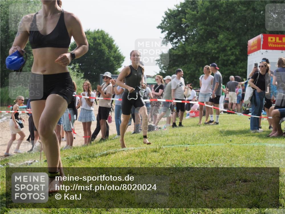 15.06.2025 - 27. Vierlanden-Triathlon KatJ http://msf.ph/oto/8020024 15.06.2025 10:19:49 Schwimmen 500, 503, 539, 578, 603 meine-sportfotos.de
