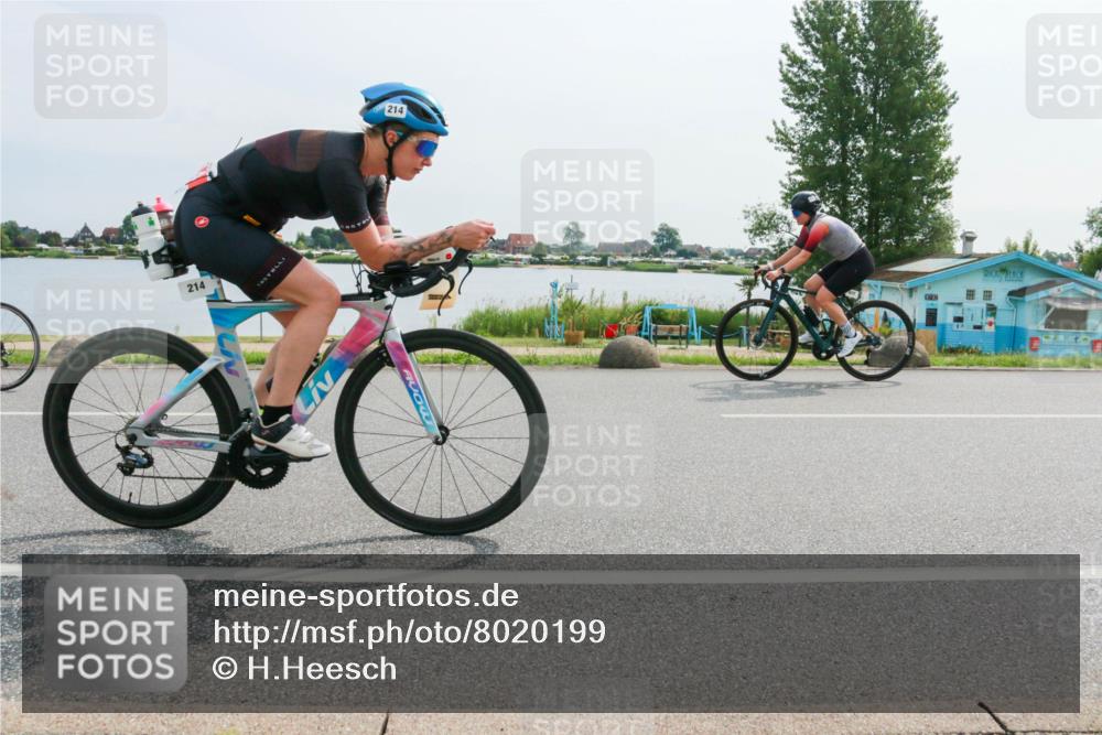15.06.2025 - 27. Vierlanden-Triathlon H.Heesch http://msf.ph/oto/8020199 15.06.2025 10:25:50 Radfahren 214, 477, 582, 604, 621, 626, 634 meine-sportfotos.de