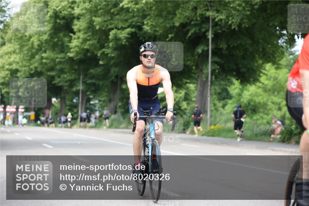 15.06.2025 - 7 Türme Triathlon Yannick Fuchs http://msf.ph/oto/8020326 15.06.2025 13:32:35 Radfahren 367, 515, 644 meine-sportfotos.de