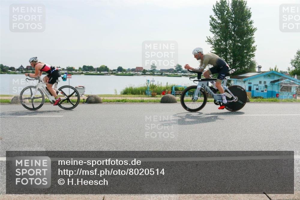 15.06.2025 - 27. Vierlanden-Triathlon H.Heesch http://msf.ph/oto/8020514 15.06.2025 09:47:44 Radfahren 50, 227 meine-sportfotos.de